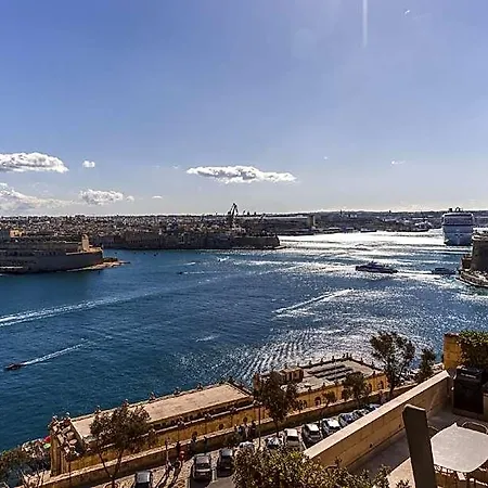 Harbour View Spacious 2br ホテル 2*