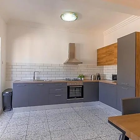 Harbour View Spacious 2br バレッタ