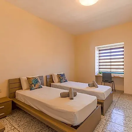 Harbour View Spacious 2br 2*